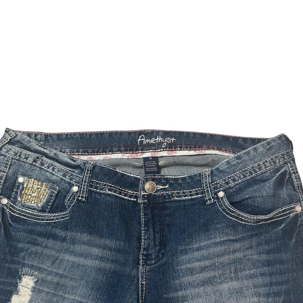 Amethyst Jeans Women's Faded Blue Skinny Jeans with Embellished Coin Pocket